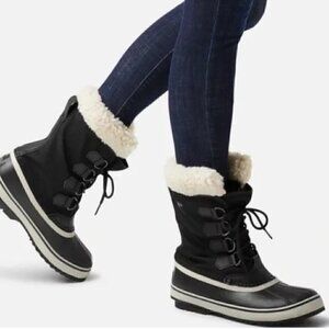 Sorel Black Yoot Pac Waterproof Nylon and Rubber Winter Boots - Size 5